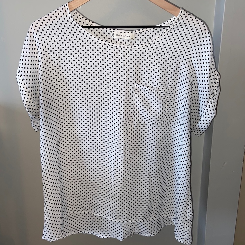 Jon & Anna White Top with Black Polka Dots